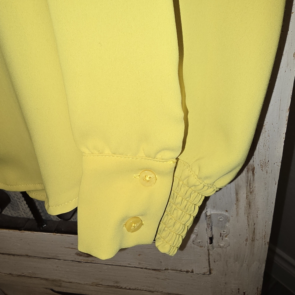 Chico's Women's Yellow Button-Up Blouse - Picture 7 of 8